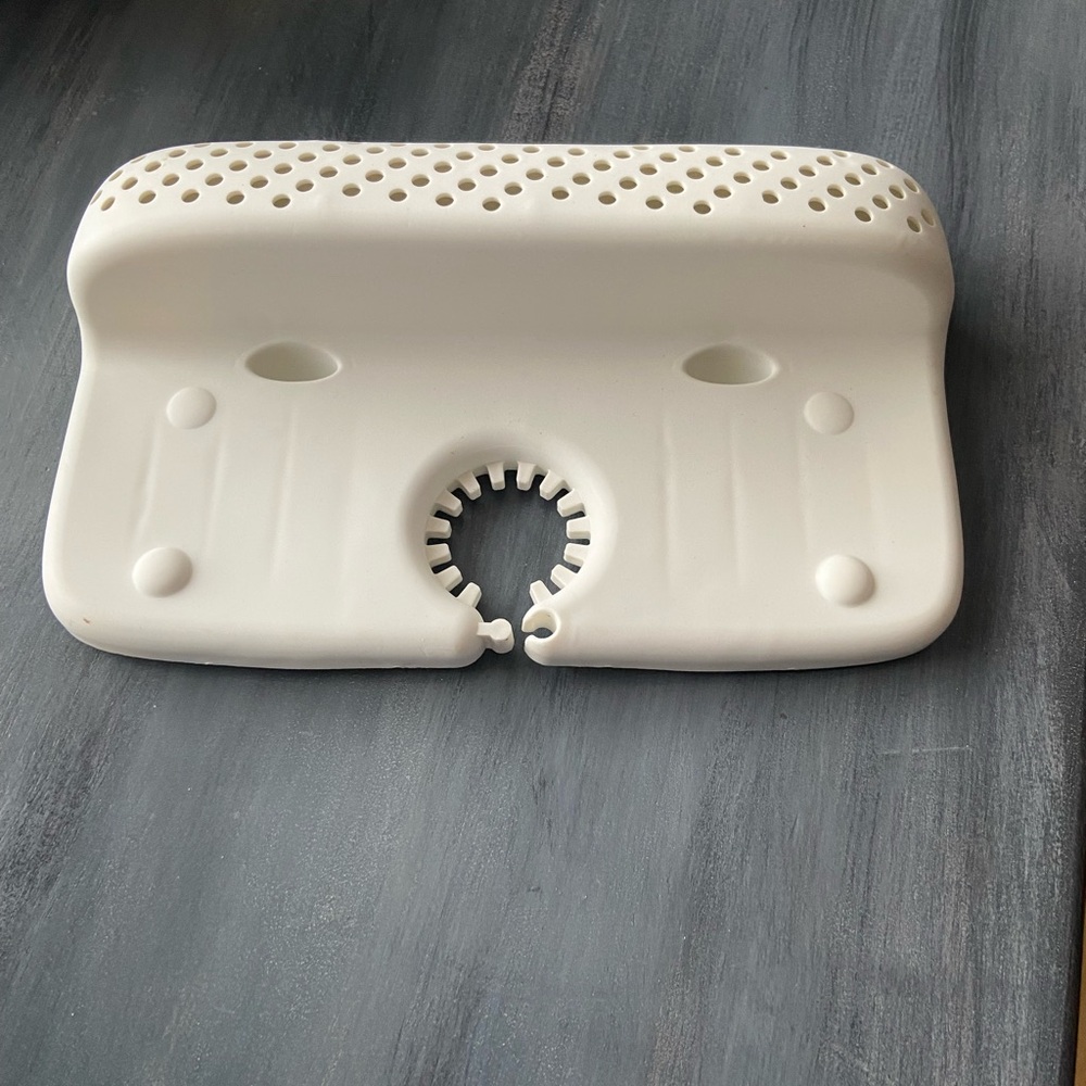 White Bath Storage Splash Guard